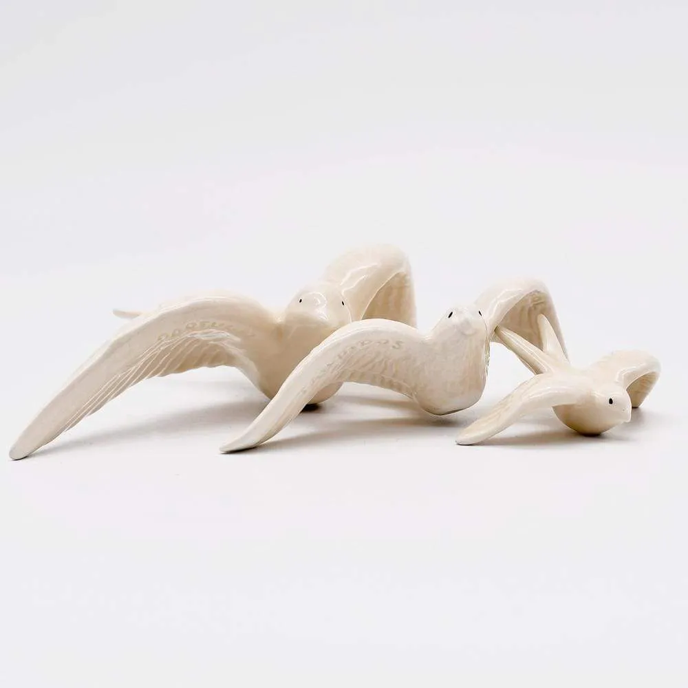 Hirondelle de Caldas da Rainha en céramique blanche